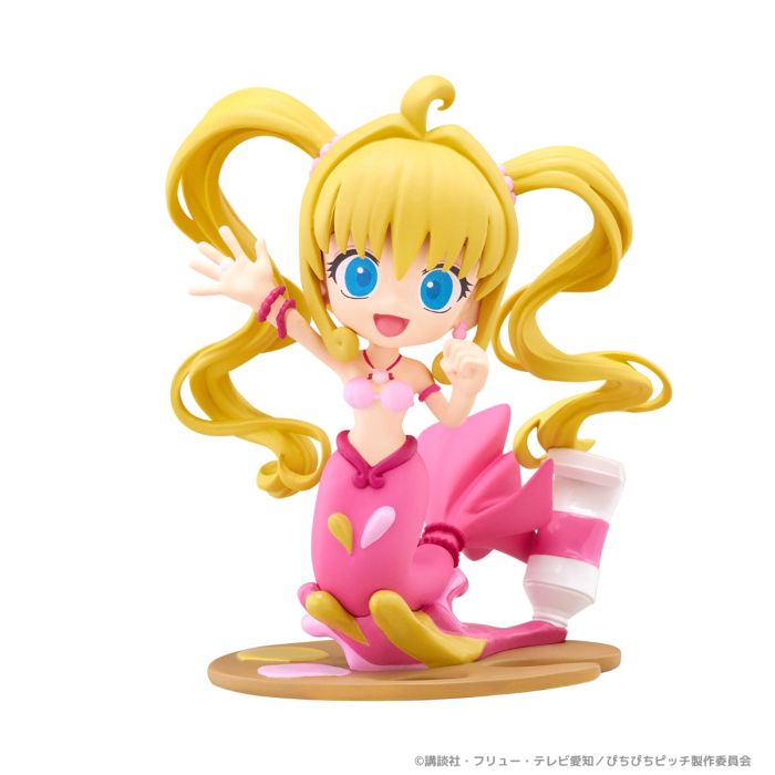 Lucia PalVerse Palé figure — front product view