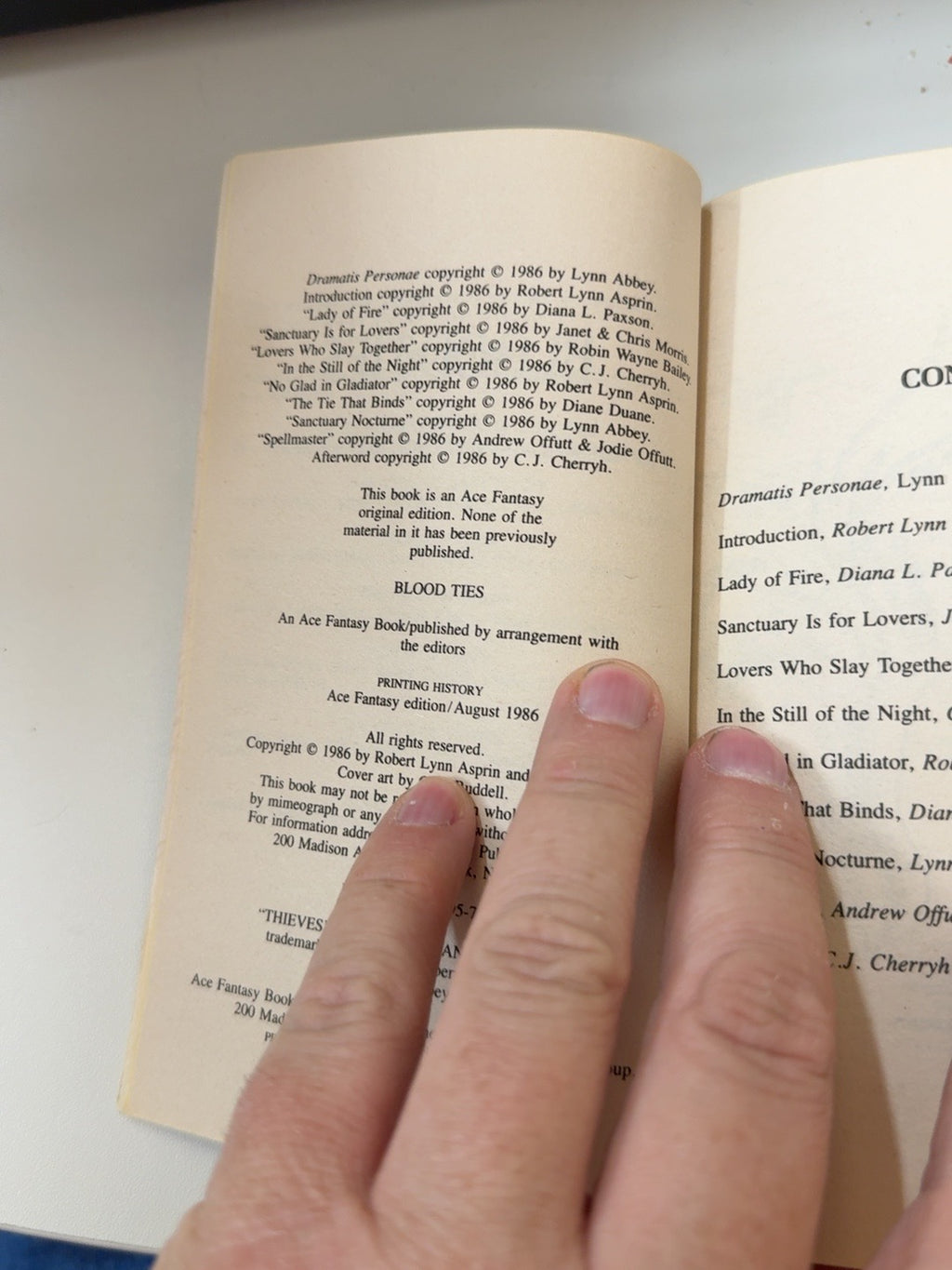 Blood Ties Thieves' World Book 9 copyright and printing history page