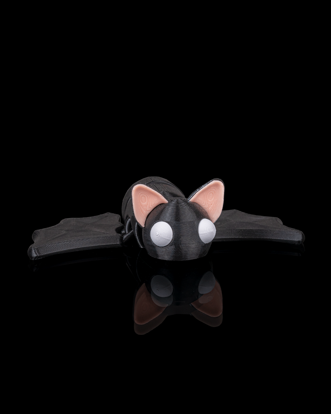 Dozy Bat articulated 3D printed flexi bat front display view