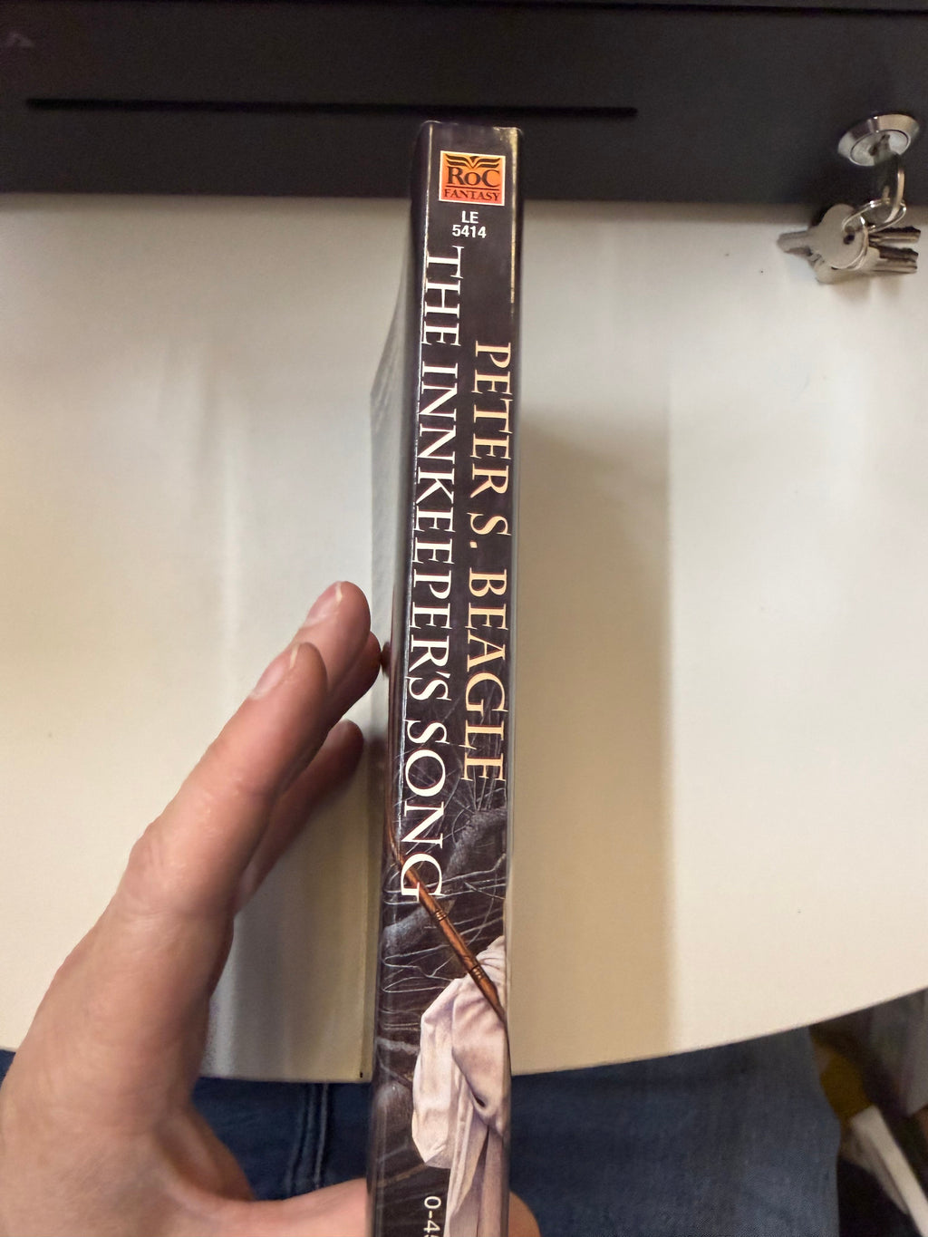 The Innkeeper's Song by Peter S. Beagle; actual copy photo 2 of 5