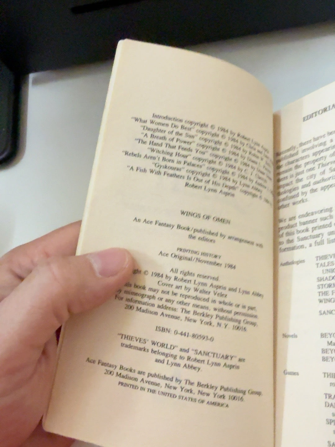 Wings of Omen Thieves' World #6 copyright and printing history page